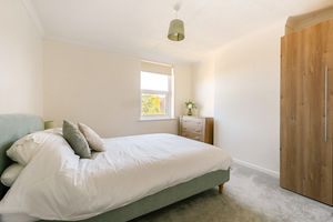 Bedroom- click for photo gallery